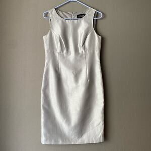 Evan Picone Black Label sz 6 silver metallic sleeveless sheath dress